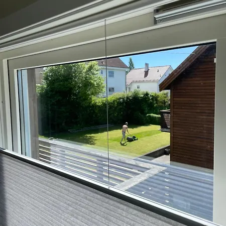 New Renovated 2 Bedrooms Free Parking 5mins Driving Bus To Ons Apartment *
