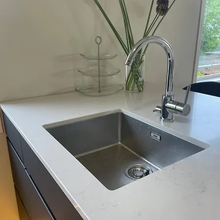 New Renovated 2 Bedrooms Free Parking 5mins Driving Bus To Ons Stavanger